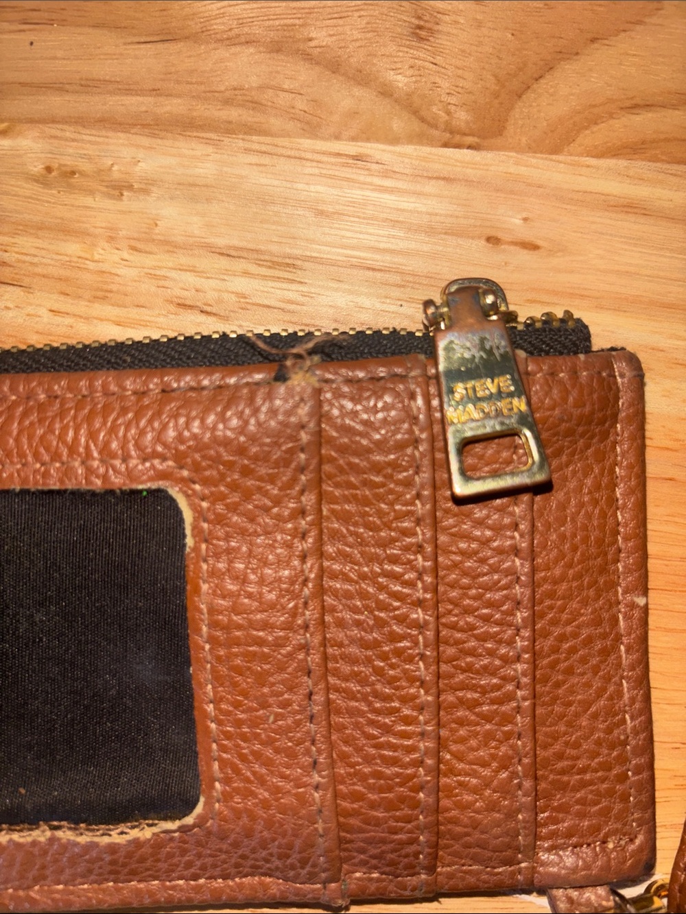 Steve Madden Brown Pebbled Leather Wristlet Wallet - Picture 4 of 7